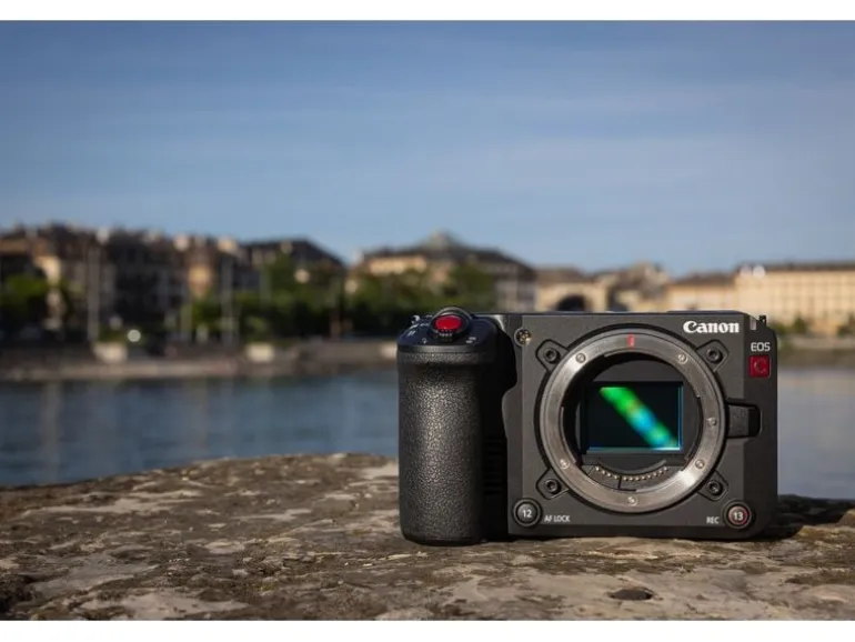Canon Videokamera EOS C50 Kit LP-E6P, 512 GB CFE