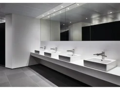Dyson Händetrockner Airblade Wash + Dry WD04 mit niedriger Armatur