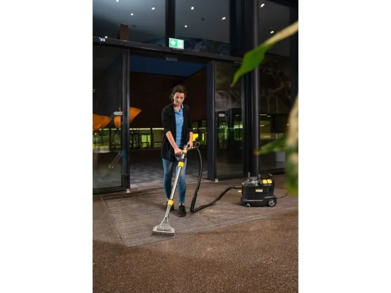 Kärcher Professional Waschsauger Puzzi 8/1 Adv Go!Further (CH), RM 764N OA