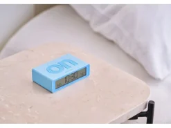 Lexon Digitalwecker Flip Mini Hellblau