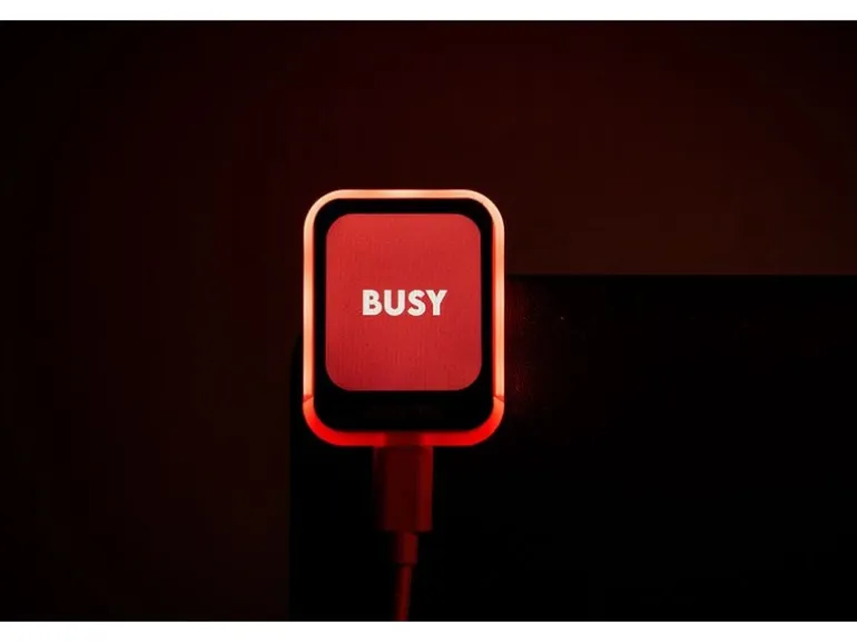 Luxafor Busy Tag