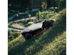 MAMMOTION Mähroboter LUBA 3 AWD 5000 m²