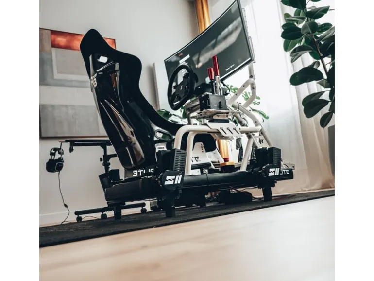 Oplite R8 Fury Chassis
