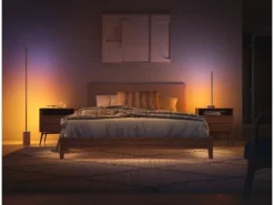 Philips Hue Gradient Signe Stehleuchte Oak