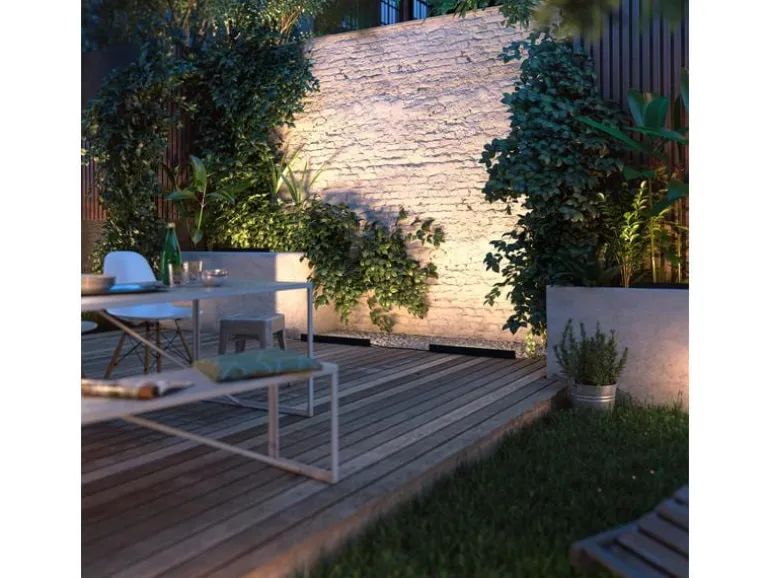 Philips Hue White & Color Ambiance Outdoor Amarant Schwarz Niedervolt