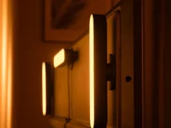 Philips Hue White & Color Ambiance Play 2er-Pack Lightbar Basis Schwarz