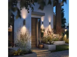 Philips Hue White & Color Ambiance Outdoor Appear Wandleuchte Schwarz