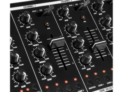 Power Dynamics Verstärker Pro PDZM700