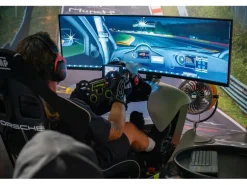 RacingFuel Simulators Simracing Erlebnis-Gutschein CHF 100