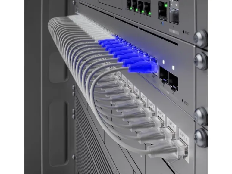 Ubiquiti PoE++ Switch UniFi USW-Pro-Max-24-PoE 26 Port