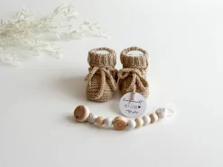Welcomebabybox Baby-Geschenkset Miko Body & Rasselbär