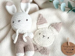 Welcomebabybox Geschenkset Timo – Decke & Hase