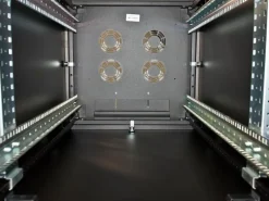Wirewin Netzwerkschrank CAB 600X600X22U BL 22HE / Schwarz