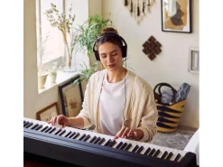 Yamaha E-Piano P-45B Schwarz