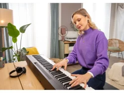 Yamaha E-Piano P-145BT