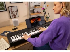 Yamaha E-Piano P-145BT