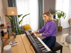 Yamaha E-Piano P-145BT