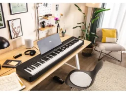 Yamaha E-Piano P-145BT