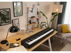 Yamaha E-Piano P-145BT
